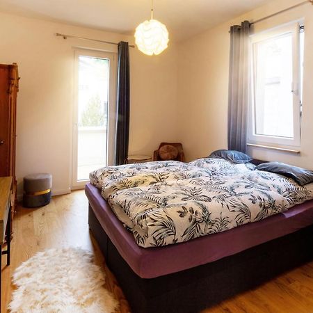 Gaestezimmer In Dresden Mit Dach-Terrasse, Wohnbereich Und Kueche公寓 外观 照片