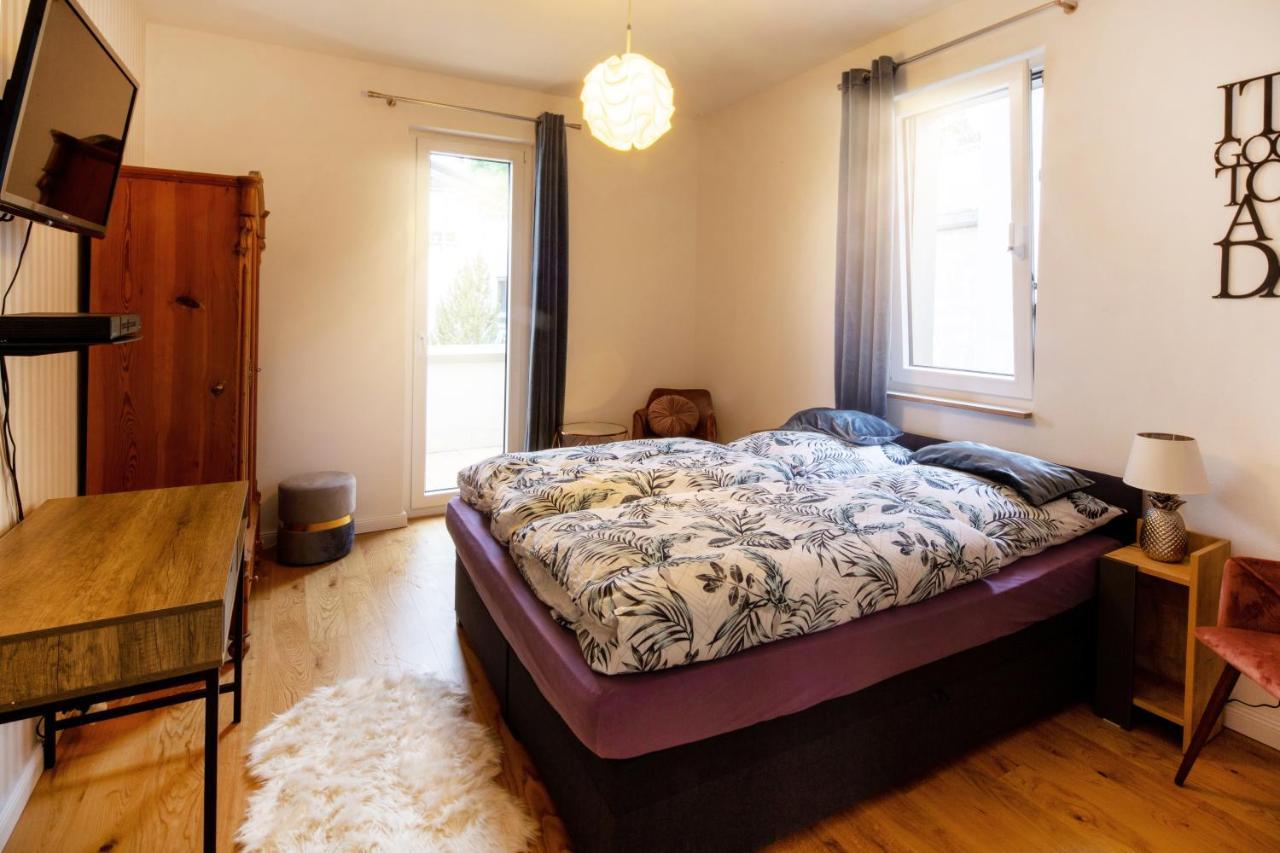 Gaestezimmer In Dresden Mit Dach-Terrasse, Wohnbereich Und Kueche公寓 外观 照片